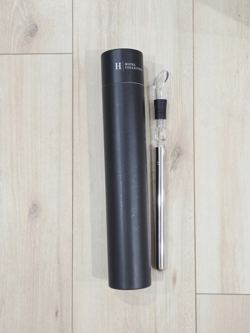 Hotel Collection Silver Stainless Steel Wine Chiller Aerator with Black Case